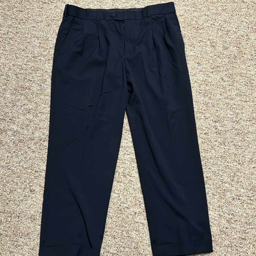 Stafford classic fit, navy travel trouser
